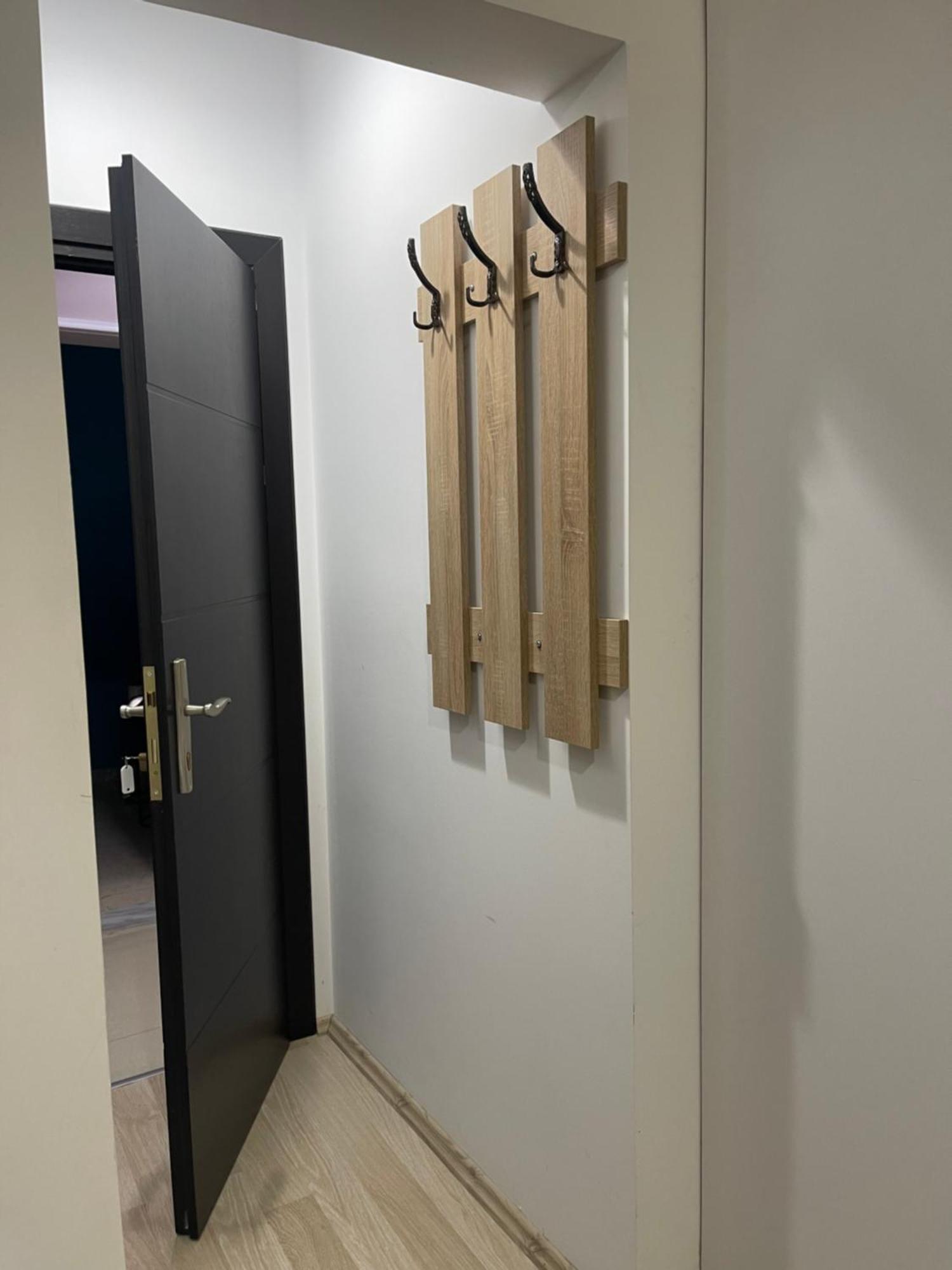 Ora Apartament ポグラデツ エクステリア 写真
